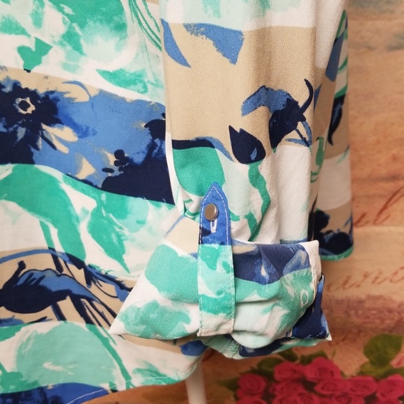 ⭐️ Liz Claiborne floral striped blouse - Picture 5 of 7